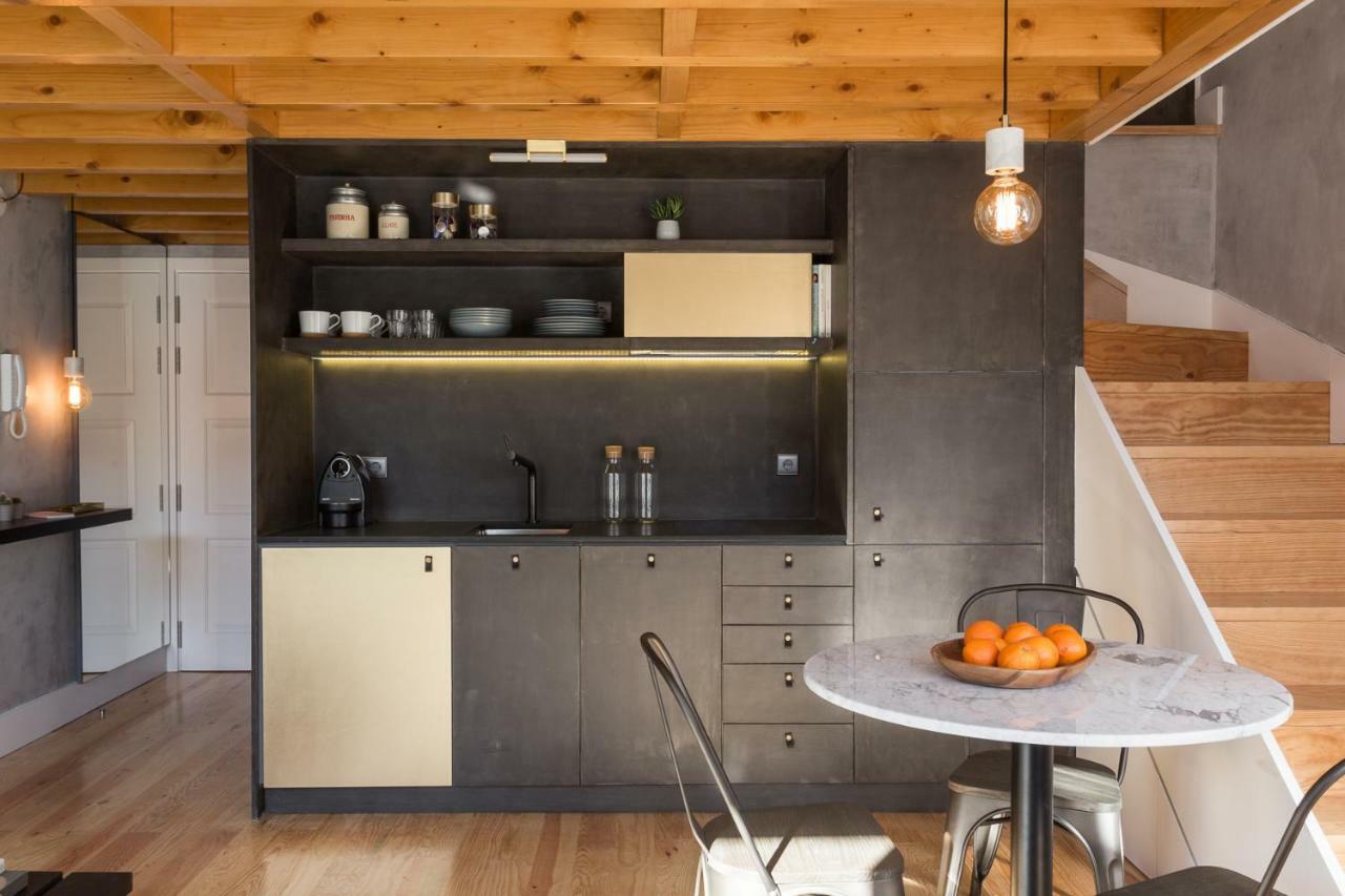 Gold & Grey Loft Almada Apartment ปอร์โต ภายนอก รูปภาพ