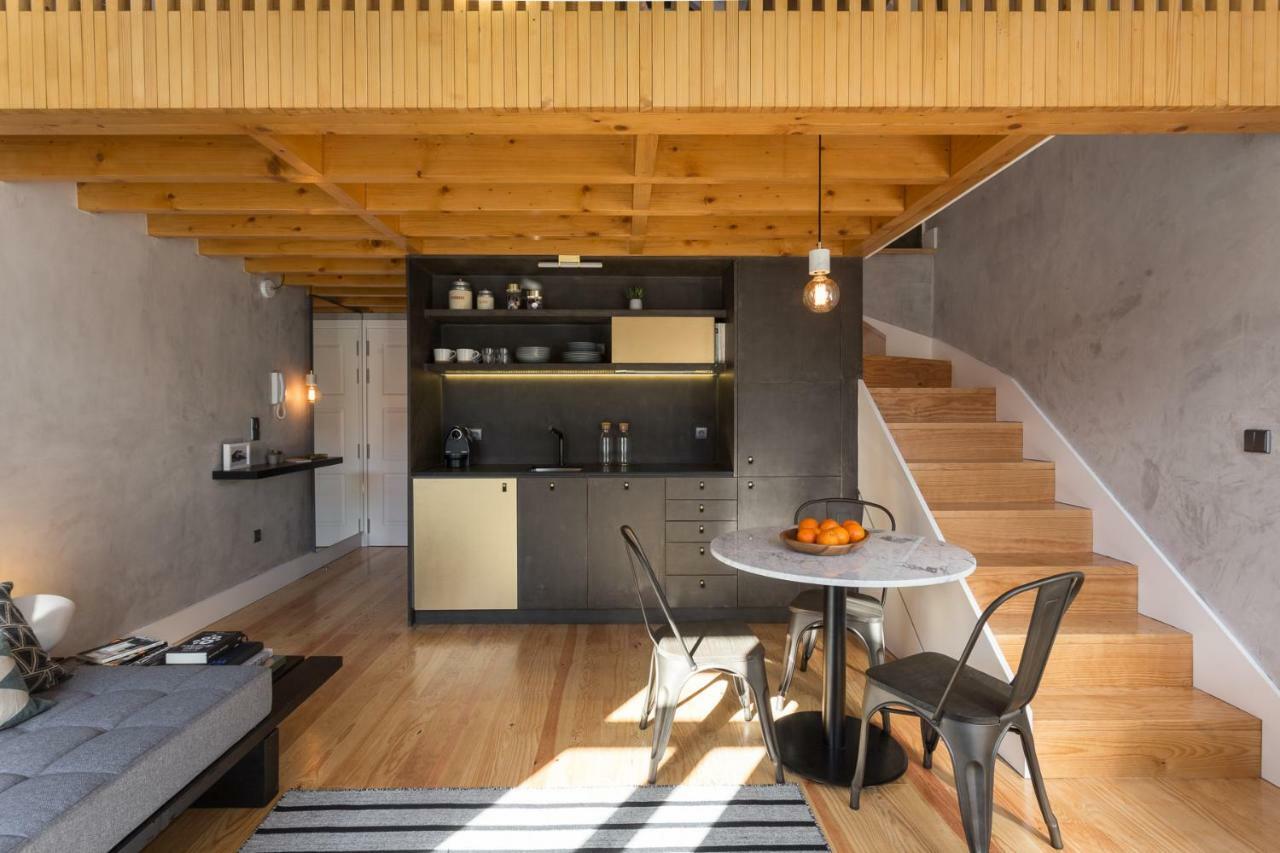 Gold & Grey Loft Almada Apartment ปอร์โต ภายนอก รูปภาพ