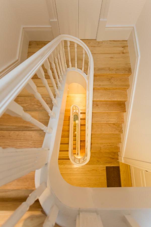 Gold & Grey Loft Almada Apartment ปอร์โต ภายนอก รูปภาพ